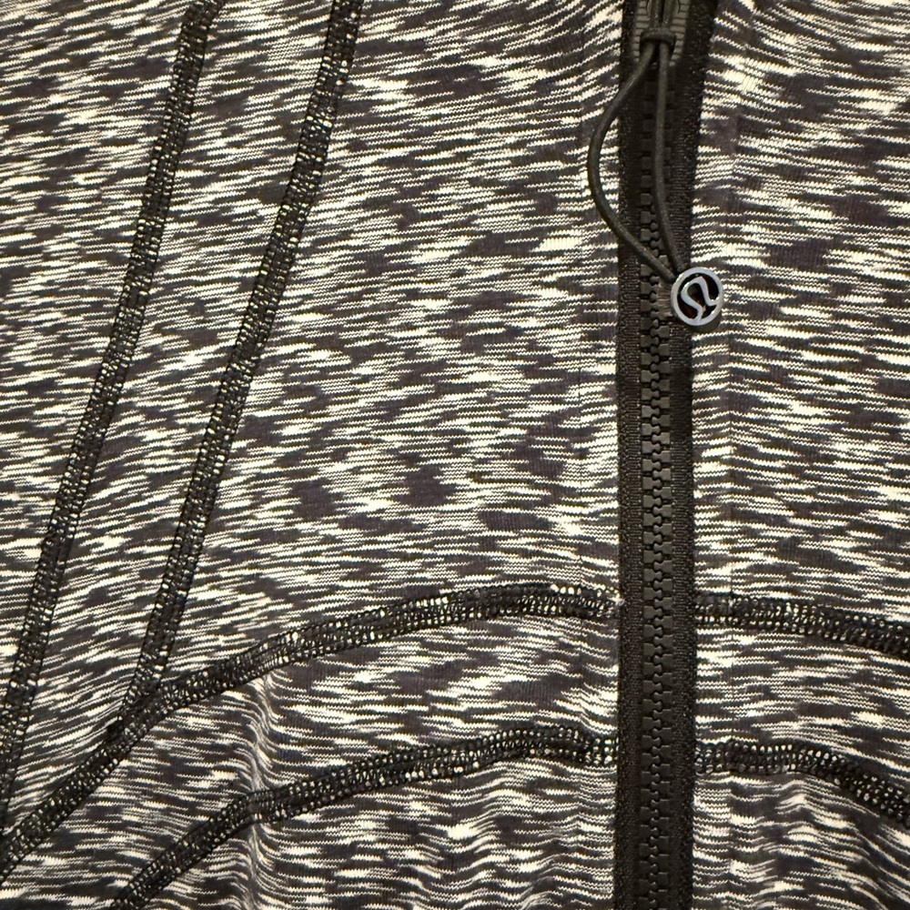 Lululemon Define Jacket - image 2